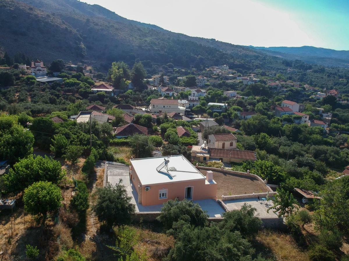 Tzitzifés Panorama Country Residence מראה חיצוני תמונה