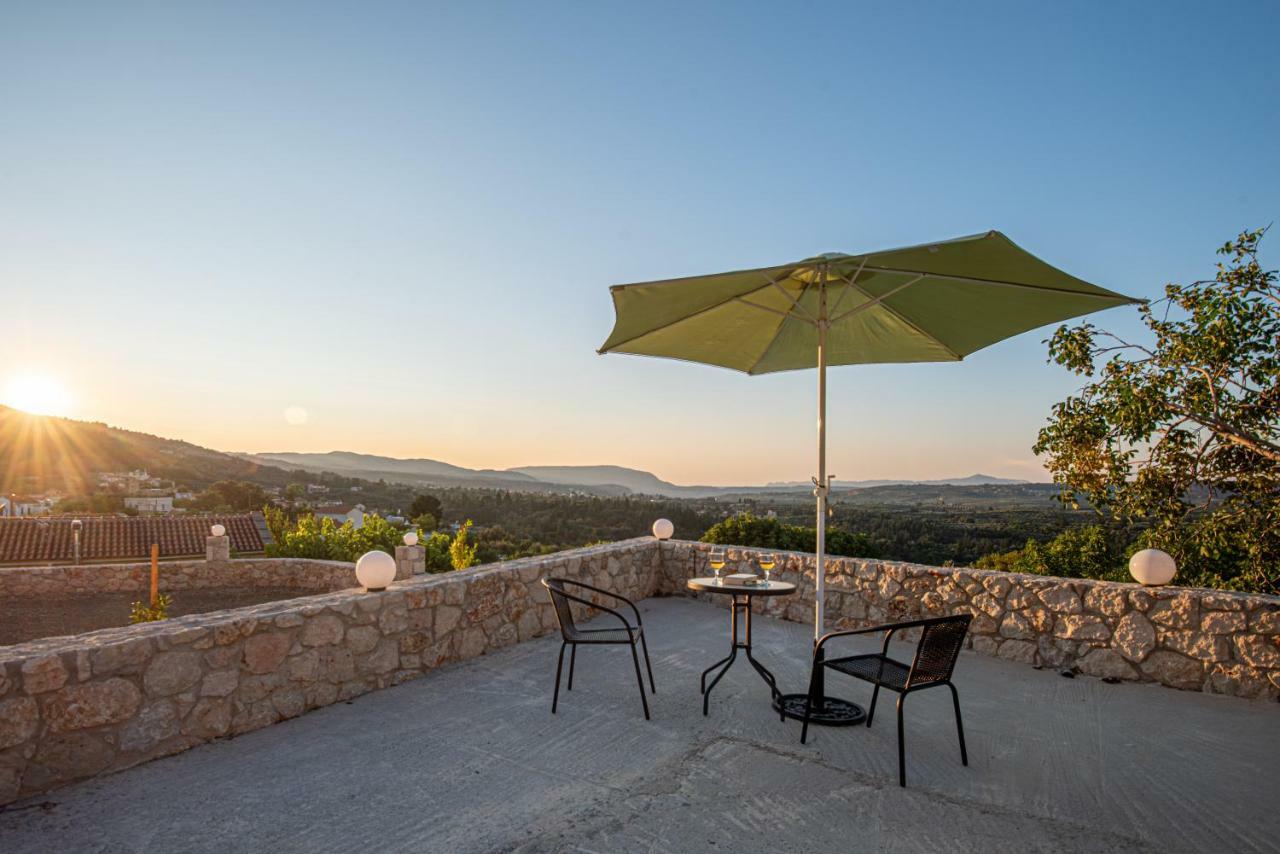Tzitzifés Panorama Country Residence מראה חיצוני תמונה