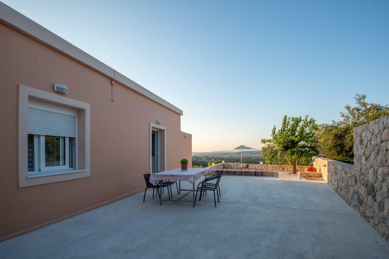 Tzitzifés Panorama Country Residence מראה חיצוני תמונה